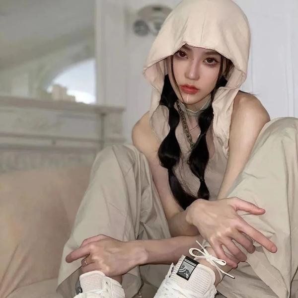 暗金丑岛君